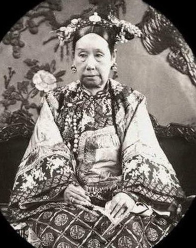 慈禧太后，生肖屬羊